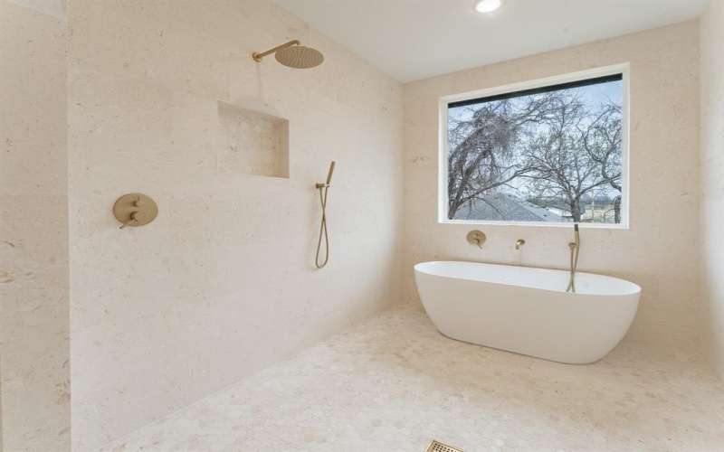 3041 Valentine Street, Dallas, TX 75215, 4 Bedrooms Bedrooms, ,5 BathroomsBathrooms,Residential,For Sale,3041 Valentine Street,0,21197145