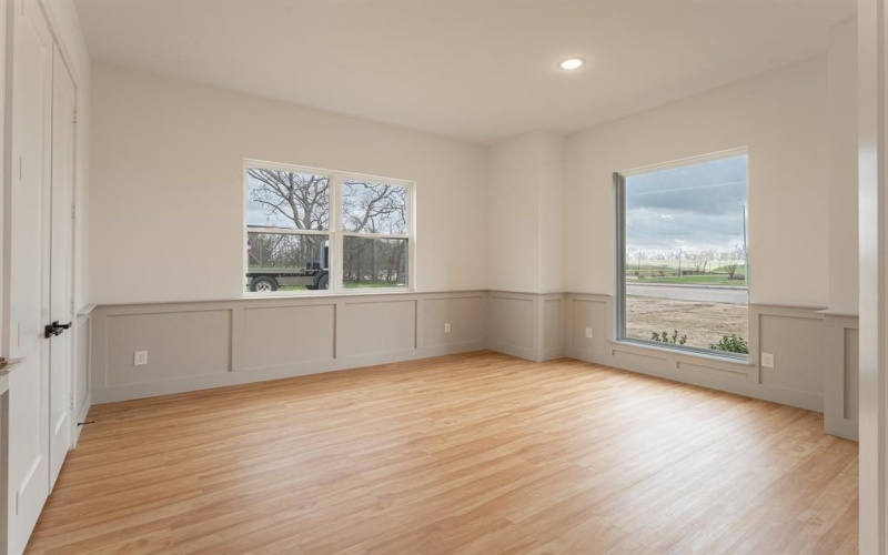 3041 Valentine Street, Dallas, TX 75215, 4 Bedrooms Bedrooms, ,5 BathroomsBathrooms,Residential,For Sale,3041 Valentine Street,0,21197145