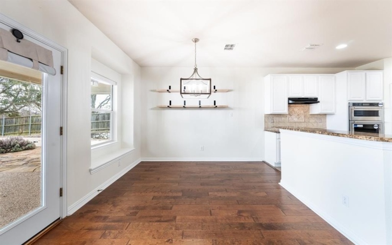 4102 Stone Haven Drive, Garland, TX 75043, 4 Habitaciones Habitaciones , ,2 BañosBaños,Residential,En Venta,4102 Stone Haven Drive,0,21197166