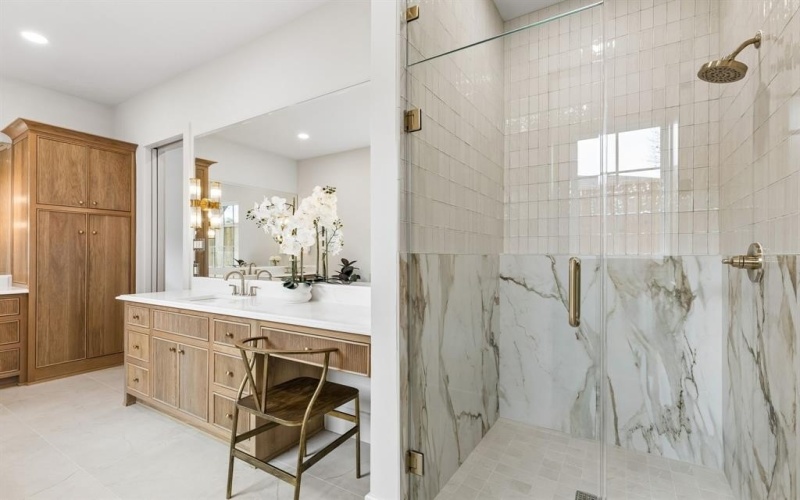 1121 Eton Drive, Richardson, TX 75080, 5 Habitaciones Habitaciones , ,5 BañosBaños,Residential,En Venta,1121 Eton Drive,0,21197770