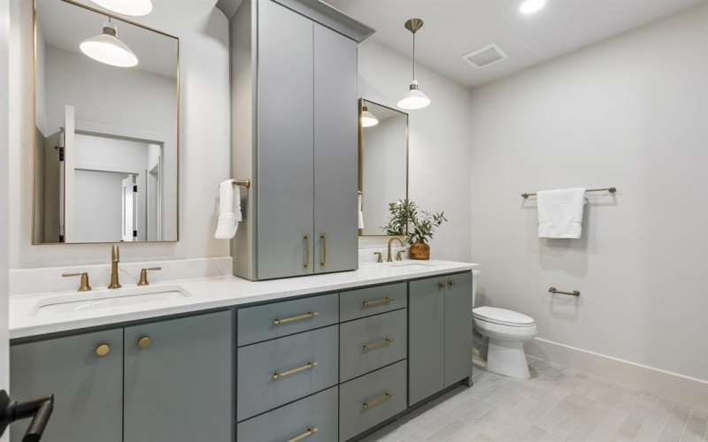 1121 Eton Drive, Richardson, TX 75080, 5 Habitaciones Habitaciones , ,5 BañosBaños,Residential,En Venta,1121 Eton Drive,0,21197770