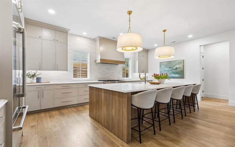 1121 Eton Drive, Richardson, TX 75080, 5 Habitaciones Habitaciones , ,5 BañosBaños,Residential,En Venta,1121 Eton Drive,0,21197770