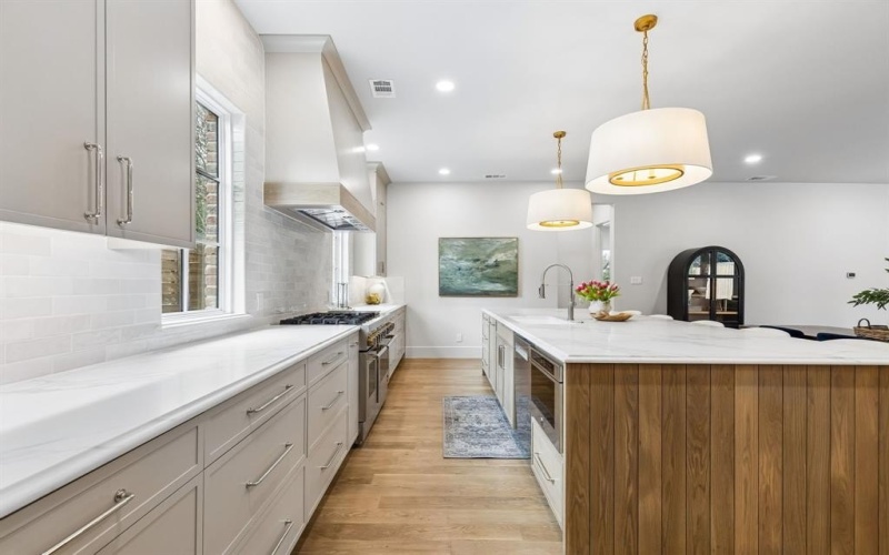 1121 Eton Drive, Richardson, TX 75080, 5 Habitaciones Habitaciones , ,5 BañosBaños,Residential,En Venta,1121 Eton Drive,0,21197770