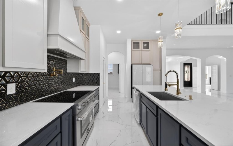 1530 S Houston School Road, Lancaster, TX 75146, 4 Habitaciones Habitaciones , ,3 BañosBaños,Residential,En Venta,1530 S Houston School Road,0,21198889