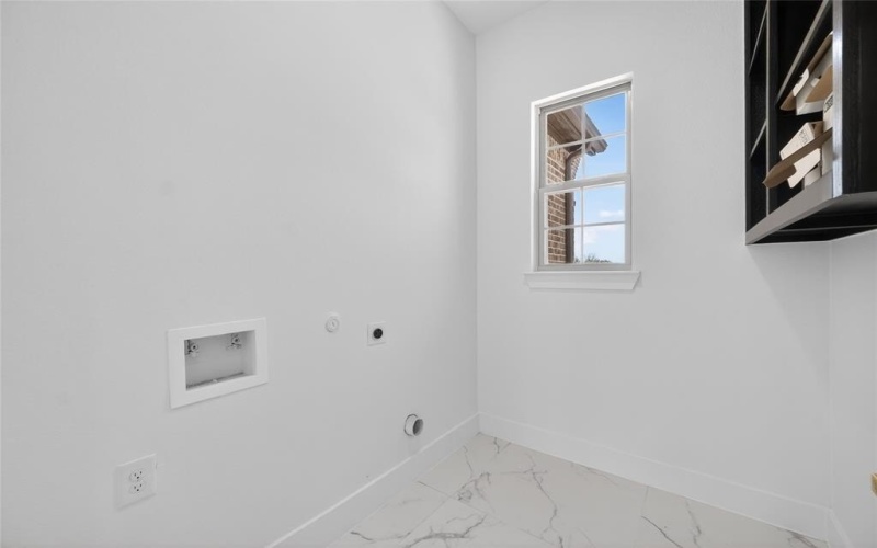 1530 S Houston School Road, Lancaster, TX 75146, 4 Habitaciones Habitaciones , ,3 BañosBaños,Residential,En Venta,1530 S Houston School Road,0,21198889