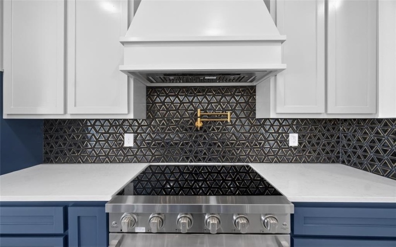 1530 S Houston School Road, Lancaster, TX 75146, 4 Habitaciones Habitaciones , ,3 BañosBaños,Residential,En Venta,1530 S Houston School Road,0,21198889