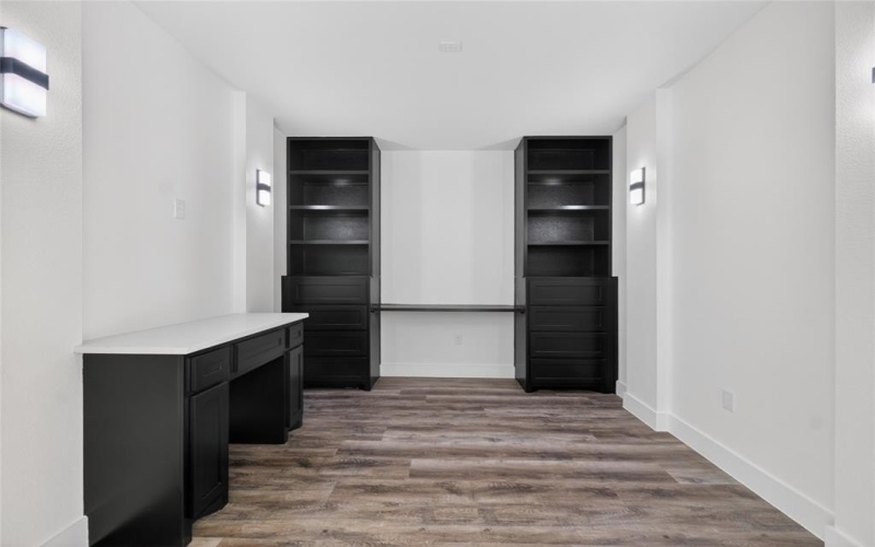 1530 S Houston School Road, Lancaster, TX 75146, 4 Habitaciones Habitaciones , ,3 BañosBaños,Residential,En Venta,1530 S Houston School Road,0,21198889