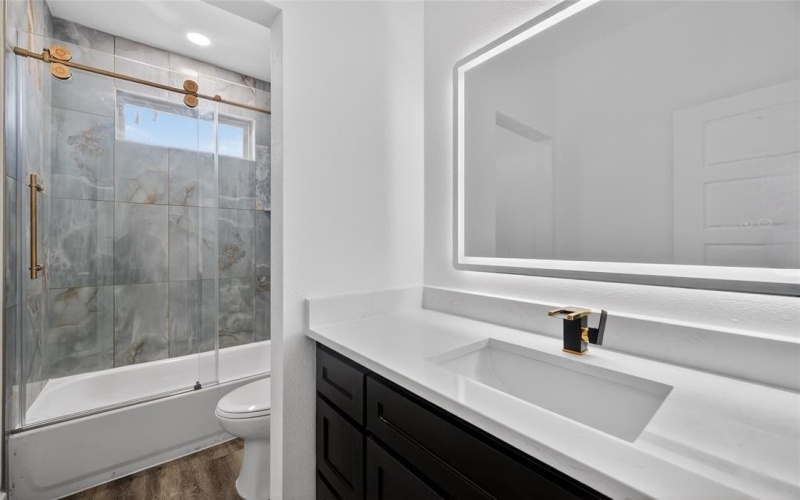 1530 S Houston School Road, Lancaster, TX 75146, 4 Habitaciones Habitaciones , ,3 BañosBaños,Residential,En Venta,1530 S Houston School Road,0,21198889