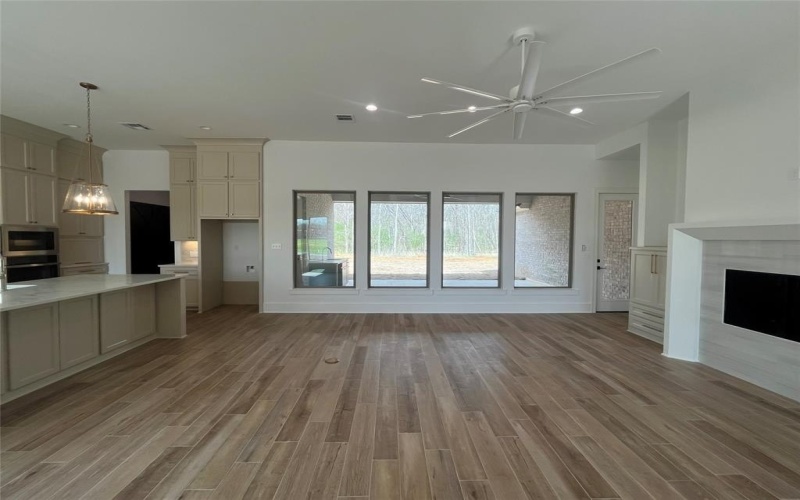 749 Duckwater Landing, Bossier City, LA 71111, 4 Bedrooms Bedrooms, ,3 BathroomsBathrooms,Residential,For Sale,749 Duckwater Landing,0,21199117