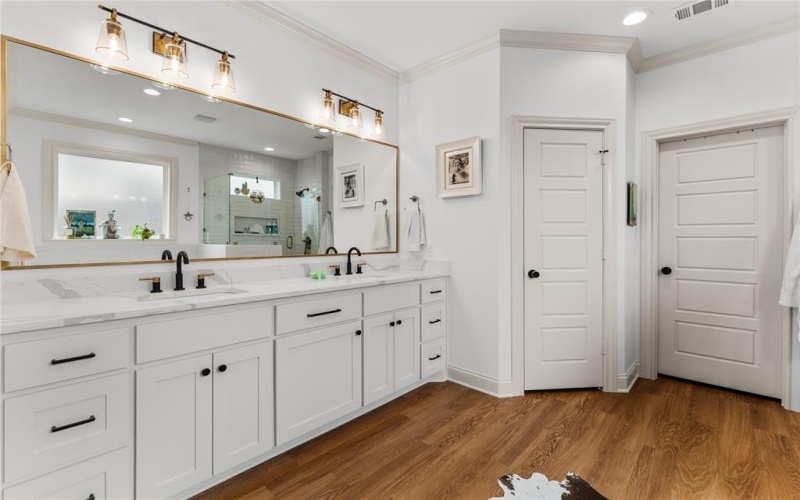 13062 Rainier Drive, Woodway, TX 76712, 5 Bedrooms Bedrooms, ,3 BathroomsBathrooms,Residential,For Sale,13062 Rainier Drive,0,21199552