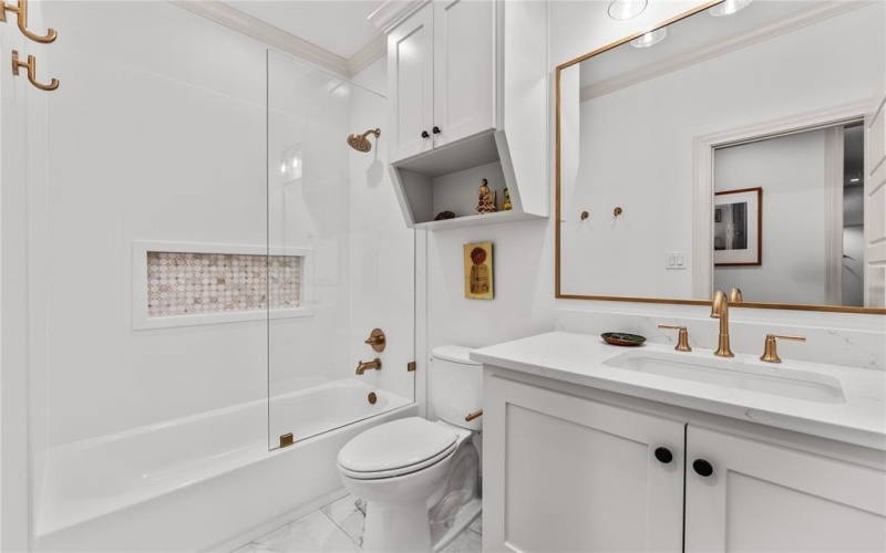 13062 Rainier Drive, Woodway, TX 76712, 5 Bedrooms Bedrooms, ,3 BathroomsBathrooms,Residential,For Sale,13062 Rainier Drive,0,21199552