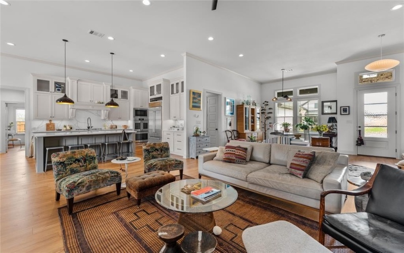 13062 Rainier Drive, Woodway, TX 76712, 5 Bedrooms Bedrooms, ,3 BathroomsBathrooms,Residential,For Sale,13062 Rainier Drive,0,21199552