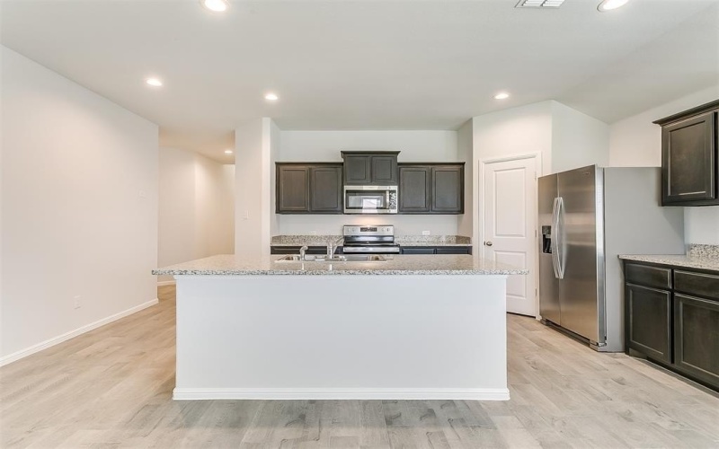 9209 Herringbone Drive, Fort Worth, TX 76131, 4 Habitaciones Habitaciones , ,2 BañosBaños,Residential,En Venta,9209 Herringbone Drive,0,21199669