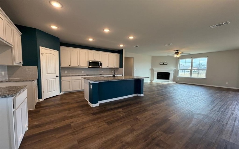 1035 Northern Oaks Court, Springtown, TX 76082, 4 Habitaciones Habitaciones , ,2 BañosBaños,Residential,En Venta,1035 Northern Oaks Court,0,21199699