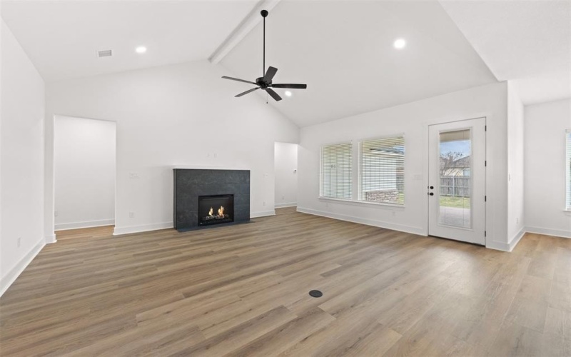 9820 Durango Trail, Waco, TX 76712, 4 Bedrooms Bedrooms, ,2 BathroomsBathrooms,Residential,For Sale,9820 Durango Trail,0,21199782