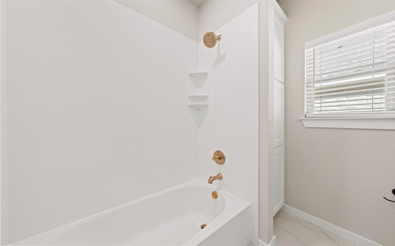 9824 Durango Trail, Waco, TX 76712, 3 Habitaciones Habitaciones , ,2 BañosBaños,Residential,En Venta,9824 Durango Trail,0,21199878