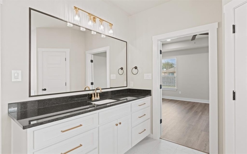 9824 Durango Trail, Waco, TX 76712, 3 Habitaciones Habitaciones , ,2 BañosBaños,Residential,En Venta,9824 Durango Trail,0,21199878