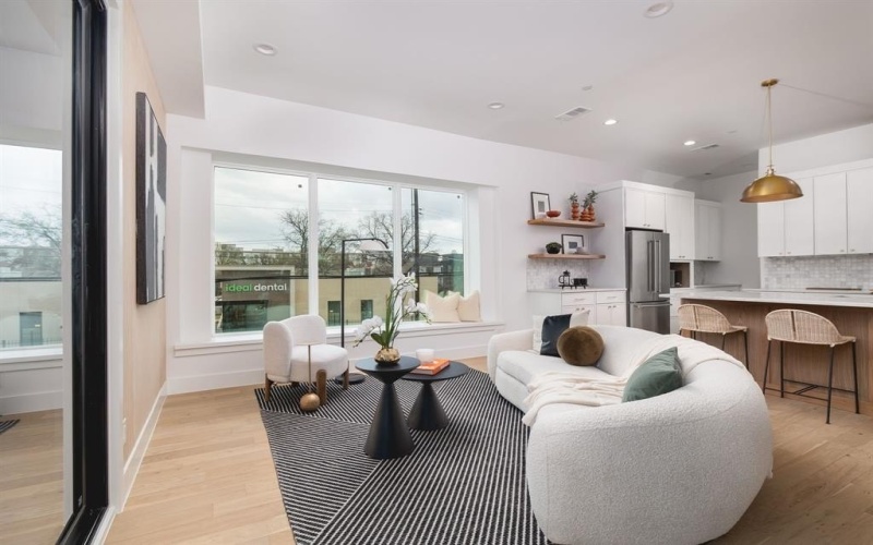 4303 Cedar Springs Road #107, Dallas, TX 75219, 3 Bedrooms Bedrooms, ,3 BathroomsBathrooms,Residential,For Sale,4303 Cedar Springs Road,0,21199901