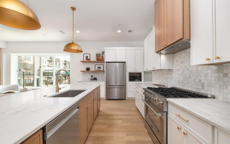 4303 Cedar Springs Road #107, Dallas, TX 75219, 3 Bedrooms Bedrooms, ,3 BathroomsBathrooms,Residential,For Sale,4303 Cedar Springs Road,0,21199901