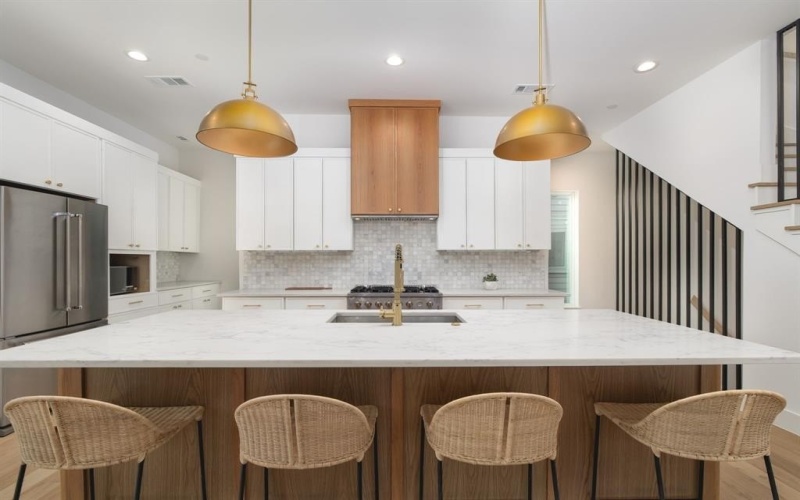 3053 Wycliff Avenue #201, Dallas, TX 75219, 3 Habitaciones Habitaciones , ,3 BañosBaños,Residential,En Venta,3053 Wycliff Avenue,0,21199908