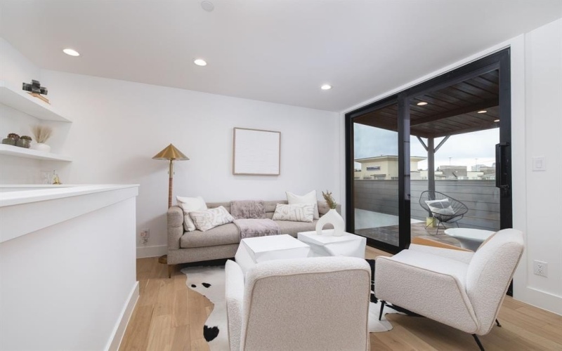 3053 Wycliff Avenue #203, Dallas, TX 75219, 3 Bedrooms Bedrooms, ,3 BathroomsBathrooms,Residential,For Sale,3053 Wycliff Avenue,0,21199914