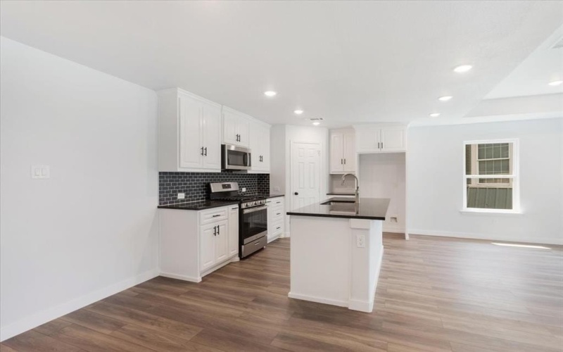 801 S Walnut, Sherman, TX 75090, 3 Habitaciones Habitaciones , ,2 BañosBaños,Residential,En Venta,801 S Walnut,0,21199915