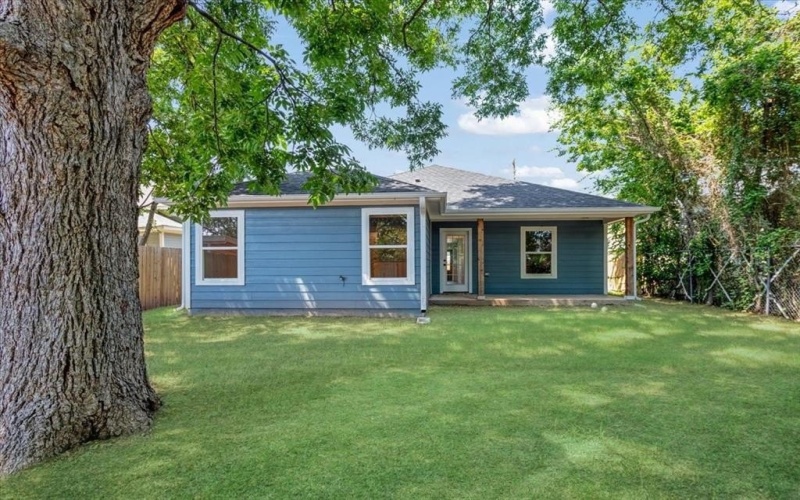 801 S Walnut, Sherman, TX 75090, 3 Habitaciones Habitaciones , ,2 BañosBaños,Residential,En Venta,801 S Walnut,0,21199915