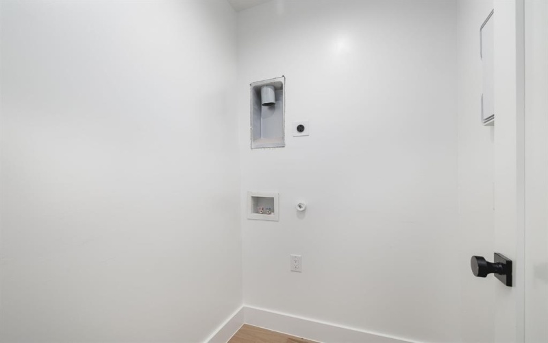 3053 Wycliff Avenue #204, Dallas, TX 75219, 3 Bedrooms Bedrooms, ,3 BathroomsBathrooms,Residential,For Sale,3053 Wycliff Avenue,0,21199916