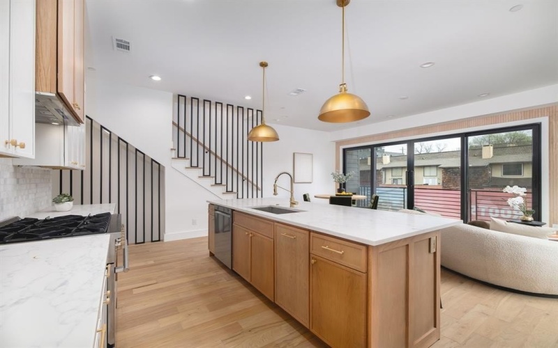 3053 Wycliff Avenue #207, Dallas, TX 75219, 3 Bedrooms Bedrooms, ,3 BathroomsBathrooms,Residential,For Sale,3053 Wycliff Avenue,0,21199925