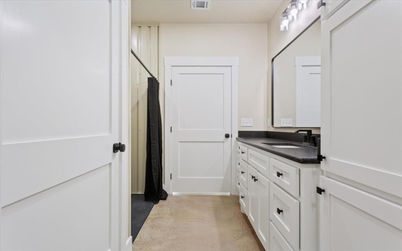 213 Kasberg Road, Leroy, TX 76654, 3 Bedrooms Bedrooms, ,2 BathroomsBathrooms,Residential,For Sale,213 Kasberg Road,0,21199942