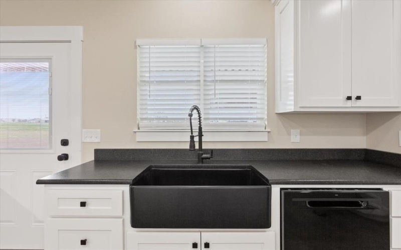 213 Kasberg Road, Leroy, TX 76654, 3 Bedrooms Bedrooms, ,2 BathroomsBathrooms,Residential,For Sale,213 Kasberg Road,0,21199942