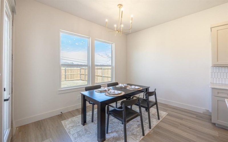 5200 Helmick Avenue, Fort Worth, TX 76107, 4 Habitaciones Habitaciones , ,2 BañosBaños,Residential,En Venta,5200 Helmick Avenue,0,21200130