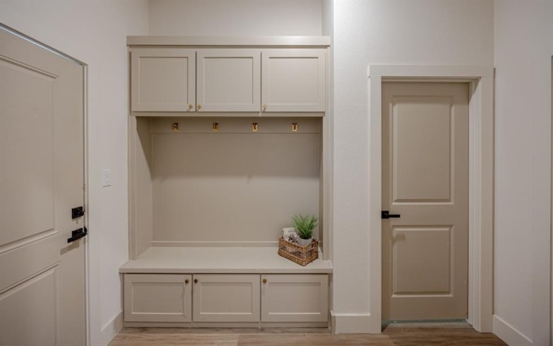 5200 Helmick Avenue, Fort Worth, TX 76107, 4 Habitaciones Habitaciones , ,2 BañosBaños,Residential,En Venta,5200 Helmick Avenue,0,21200130