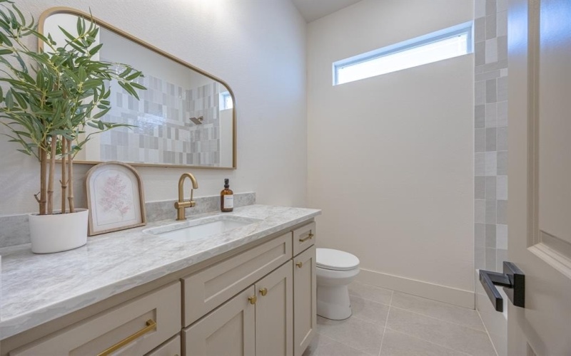 5200 Helmick Avenue, Fort Worth, TX 76107, 4 Habitaciones Habitaciones , ,2 BañosBaños,Residential,En Venta,5200 Helmick Avenue,0,21200130