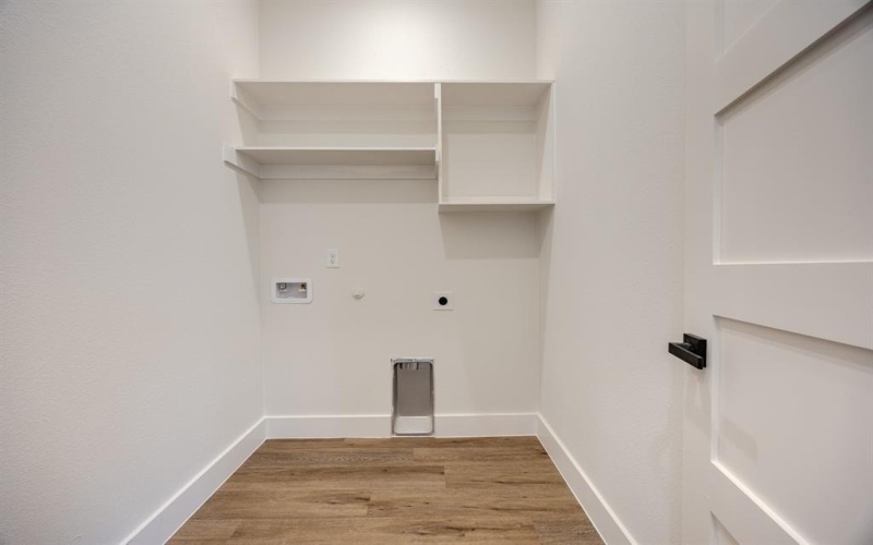 5204 Helmick Avenue, Fort Worth, TX 76107, 4 Bedrooms Bedrooms, ,3 BathroomsBathrooms,Residential,For Sale,5204 Helmick Avenue,0,21200131