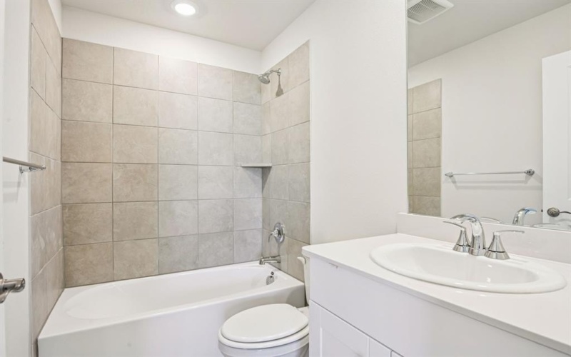 2300 Nicole Drive, Denton, TX 76208, 4 Bedrooms Bedrooms, ,3 BathroomsBathrooms,Residential,For Sale,2300 Nicole Drive,0,21200132