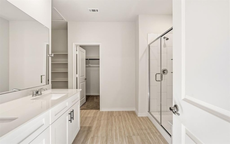 3634 Sagauro Drive, Grand Prairie, TX 75052, 4 Habitaciones Habitaciones , ,3 BañosBaños,Residential,En Venta,3634 Sagauro Drive,0,21200150