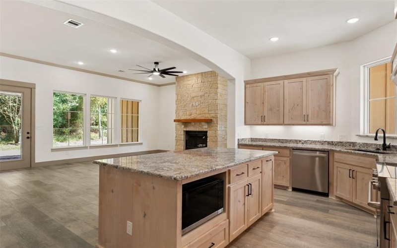 30 Rainbow Drive, Star Harbor, TX 75148, 4 Habitaciones Habitaciones , ,2 BañosBaños,Residential,En Venta,30 Rainbow Drive,0,21200222