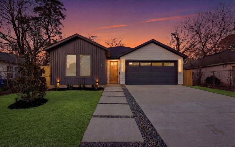 4618 Spring Garden Street, Dallas, TX 75215, 3 Bedrooms Bedrooms, ,2 BathroomsBathrooms,Residential,For Sale,4618 Spring Garden Street,0,21200296