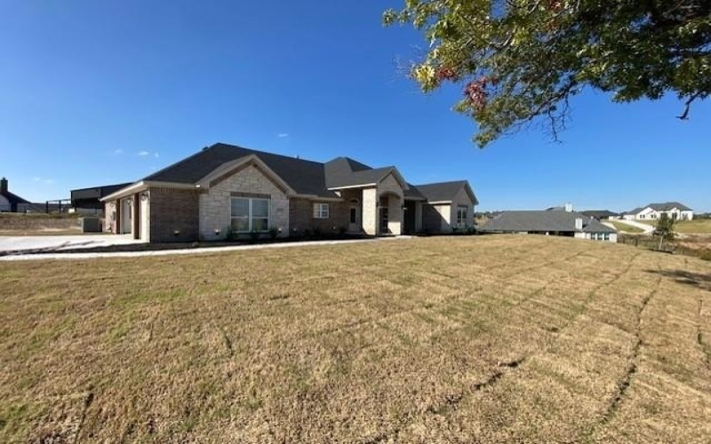 1042 Deer Island Court, Azle, TX 76020, 4 Bedrooms Bedrooms, ,2 BathroomsBathrooms,Residential,For Sale,1042 Deer Island Court,0,21200325
