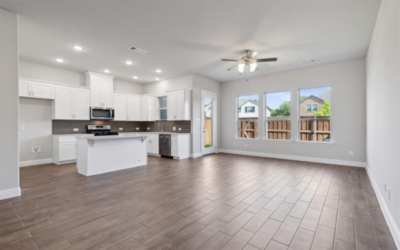 2933 Hamilton Street, Plano, TX 75075, 3 Habitaciones Habitaciones , ,2 BañosBaños,Residential,En Venta,2933 Hamilton Street,0,21200328