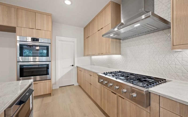 1352 Cherry Hills Lane, Irving, TX 75038, 3 Bedrooms Bedrooms, ,3 BathroomsBathrooms,Residential,For Sale,1352 Cherry Hills Lane,0,21200371