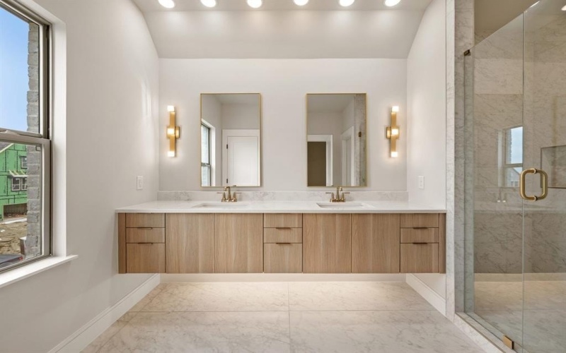 1352 Cherry Hills Lane, Irving, TX 75038, 3 Bedrooms Bedrooms, ,3 BathroomsBathrooms,Residential,For Sale,1352 Cherry Hills Lane,0,21200371