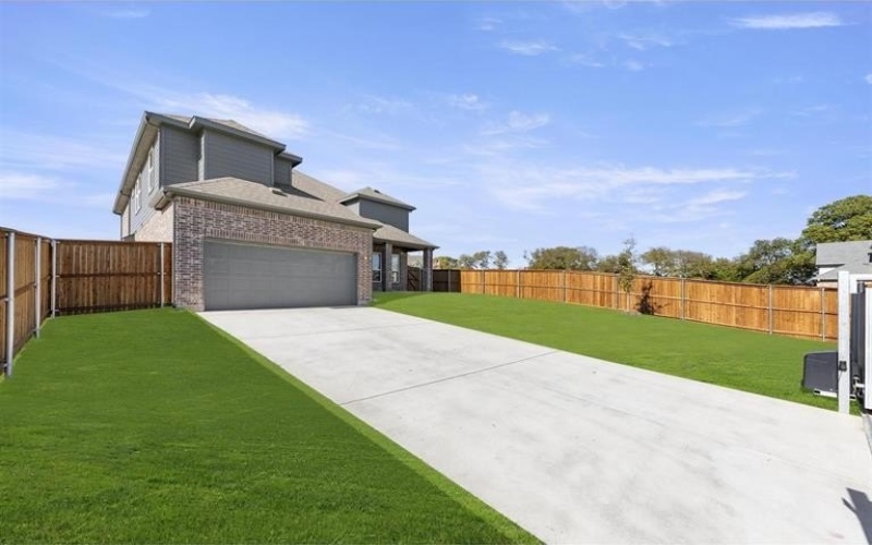 12810 Meadow Glen Trail, Rowlett, TX 75087, 5 Bedrooms Bedrooms, ,3 BathroomsBathrooms,Residential,For Sale,12810 Meadow Glen Trail,0,20707330