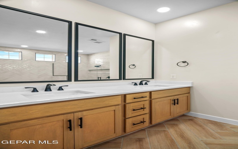 14433 Raywood Lane, Horizon City, TX 79928, 4 Habitaciones Habitaciones , ,3 BañosBaños,Residential,En Venta,14433 Raywood Lane,0,939595