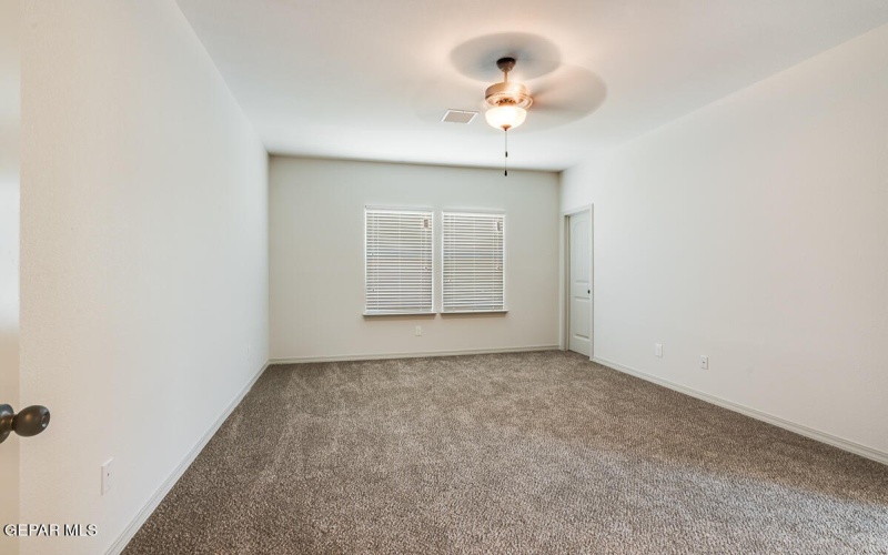 13929 Summer Hail Avenue, El Paso, TX 79928, 4 Bedrooms Bedrooms, ,2 BathroomsBathrooms,Residential,For Sale,13929 Summer Hail Avenue,0,939598