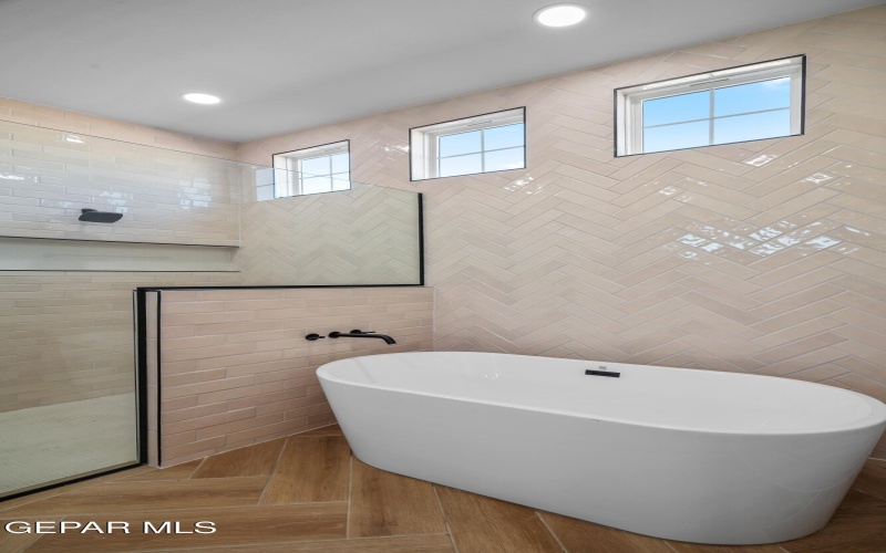 605 Curleaf Court, Horizon City, TX 79928, 4 Bedrooms Bedrooms, ,3 BathroomsBathrooms,Residential,For Sale,605 Curleaf Court,0,939617