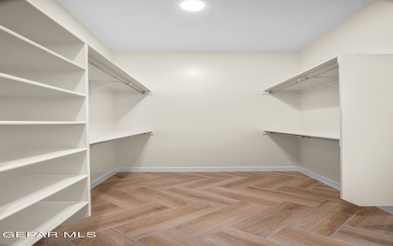 605 Curleaf Court, Horizon City, TX 79928, 4 Bedrooms Bedrooms, ,3 BathroomsBathrooms,Residential,For Sale,605 Curleaf Court,0,939617