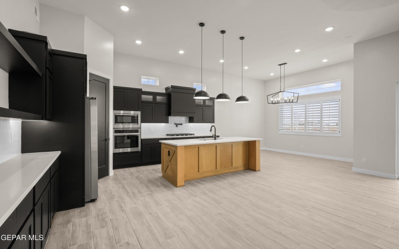 601 Curleaf Court, Horizon City, TX 79928, 4 Habitaciones Habitaciones , ,3 BañosBaños,Residential,En Venta,601 Curleaf Court,0,939619