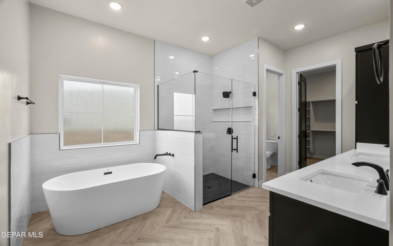 601 Curleaf Court, Horizon City, TX 79928, 4 Habitaciones Habitaciones , ,3 BañosBaños,Residential,En Venta,601 Curleaf Court,0,939619